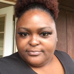 Meet your Posher, Candace